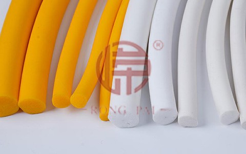 硅膠密封條在高溫的情況還能保持密封嗎？-常州嶸牌橡塑制品有限公司